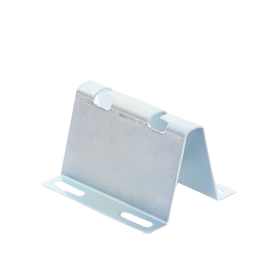 Soporte de piso falso directo, ideal para llegada a Rack, con acabado Electro Zinc