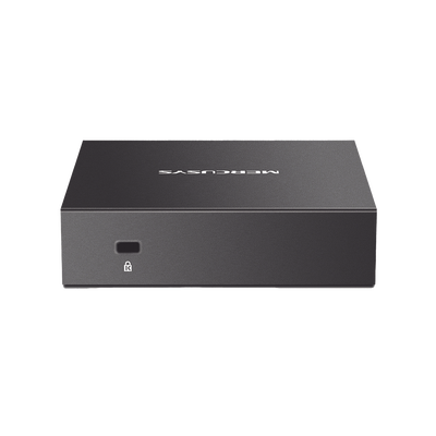 Switch NO Administrable / Para escritorio / Carcasa de metal / 5 puertos 10/100/1000 Mbps / Diseño Compacto / Plug and Play