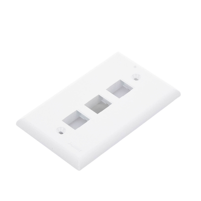 Placa de Pared Vertical, Salida Para 3 Puertos Keystone, Color Blanco