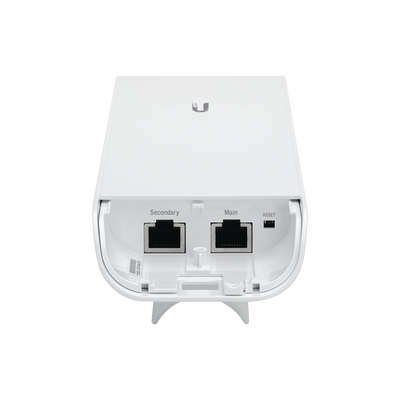 NanoStation airMAX M2 CPE,  hasta 150 Mbps, frecuencia 2 GHz (2412-2462 MHz) con antena integrada de 11 dBi