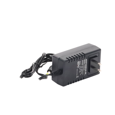 Fuente de Poder de 15 Vcc Regulada / 3 Amp / Voltaje de Entrada de 100 - 240 VCA