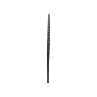 PDU Monitoreable (MI) para Distribución de Energía, Enchufe de Entrada NEMA L6-20P, Con 20 Salidas C13 y 4 C19, de Instalación Vertical, 120 o 220 Vca, 20 Amp