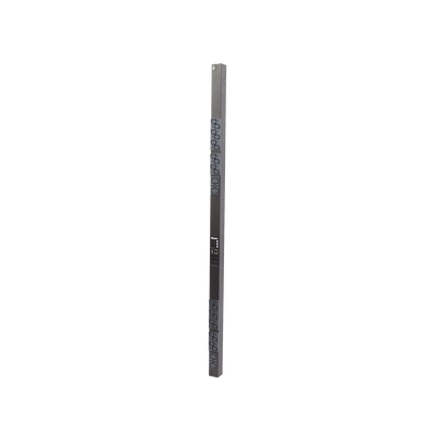 PDU Monitoreable (MI) para Distribución de Energía, Enchufe de Entrada NEMA L6-20P, Con 20 Salidas C13 y 4 C19, de Instalación Vertical, 120 o 220 Vca, 20 Amp