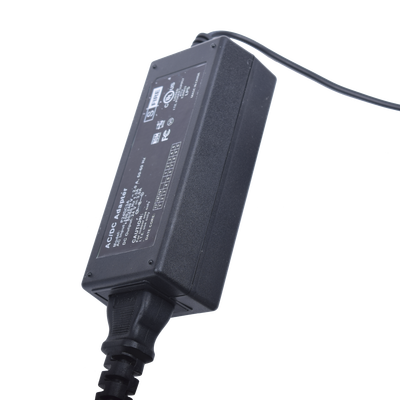 Adaptador de pared de 24 Vcc Regulado @ 3A / UL / Voltaje de Entrada de 100-240 Vca