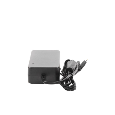 Fuente de Alimentación de 4 Salidas tipo Jack Macho de 12 Vcc / 5 Amper