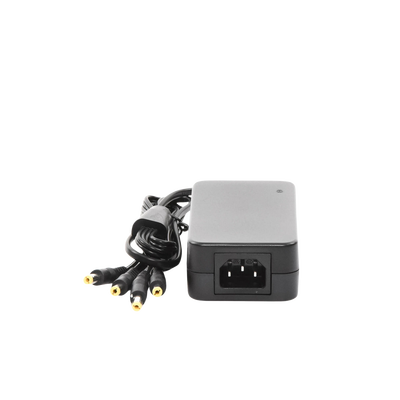 Fuente de Alimentación de 4 Salidas tipo Jack Macho de 12 Vcc / 5 Amper