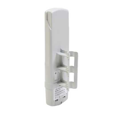 C054045C003B - Serie PMP 450 - Suscriptor Punto - Multipunto para banda libre de 20 Mbps con antena integrada de 9 dBi (55&deg;/55&deg;).