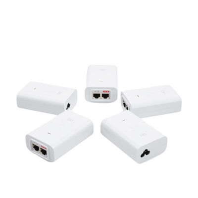 5 Unidades del Adaptador PoE Ubiquiti de 24 VDC, 0.5 A con puerto Gigabit, color blanco