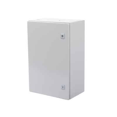 Gabinete de Acero IP66 Uso en Intemperie (400 x 600 x 250 mm) con Placa Trasera Interior Metálica y Compuerta Inferior Atornillable (Incluye Chapa y Llave T).