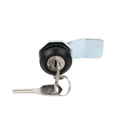 Cerradura con Paleta Metálica con 2 llaves para Gabinetes de Acero.