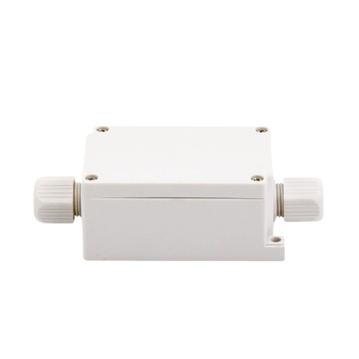 Caja de Conexión Exterior con Conexión Lateral para 6 Líneas (doble tornillo). Incluye Glándulas.