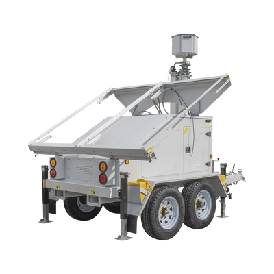 Traila / Remolque de Doble Eje con Mástil Retráctil de 7.5 m. para Videovigilancia o Iluminación, con Bases para Instalar Paneles Solares y Baterías (No incluidos)