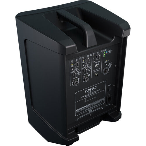 Altavoz recargable QSC CB10 controlado de forma inalámbrica mediante la app QSC Loudspeaker Control