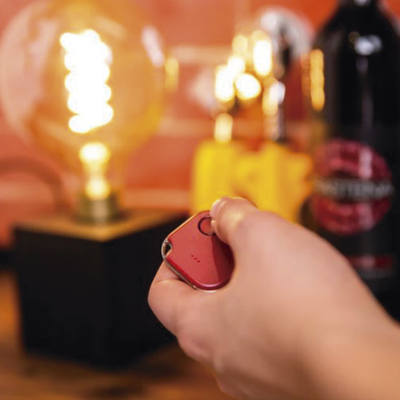 Botón Bluetooth Inalámbrico color Rojo, programe escenas de Shelly y ejecútelas con uno o varios clic