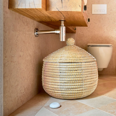 Sensor inalámbrico inteligente de inundación con medición de temperatura.