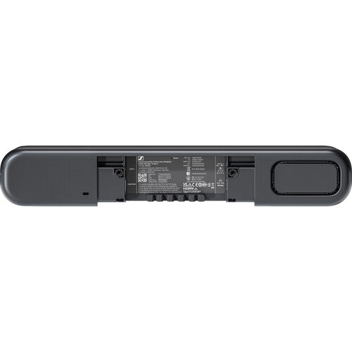 Panel trasero de conexiones de la Sennheiser TeamConnect Bar S mostrando puertos USB, HDMI, red y alimentación.