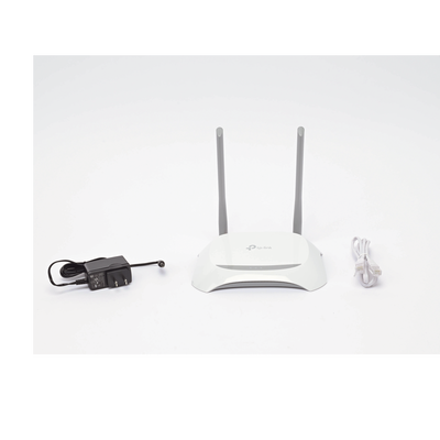 Router Inalámbrico WISP, 2.4 GHz, 300 Mbps, 2 antenas externas omnidireccional 5 dBi, 4 Puertos LAN 10/100 Mbps, 1 Puerto WAN 10/100 Mbps, control de ancho de banda