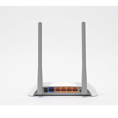 Router Inalámbrico para WISP con Configuración de fábrica personalizable, 2.4 GHz, 300 Mbps, 4 Puertos LAN 10/100 Mbps, 1 Puerto WAN 10/100 Mbps, control de ancho de banda