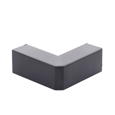 Esquinero Exterior Color Negro de PVC Auto Axtinguible, Para Canaleta TMK-1720-N-CC (5210-02003)
