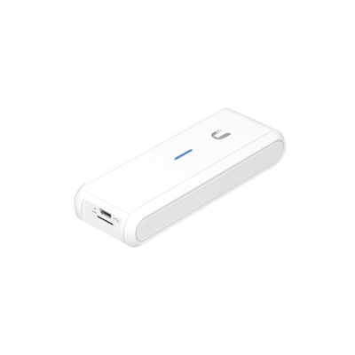 Cloud Key para gestionar 50 equipos UniFi desde la nube, servidor hotspot, alertas a correo, actualizaciones masivas, etc. 802.3af