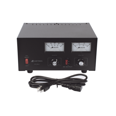 Fuente de poder 13.8Vcc, 35A, lineal, voltaje y corriente variable con medidores