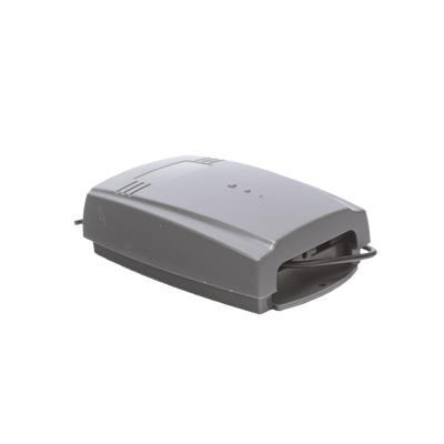 Receptor Inalámbrico Programable Externo de 3 Canales para Controles AccessPro  /  Permite Eliminar Controles Individualmente