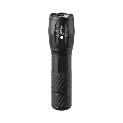 Linterna LED de Aluminio, 800 Lúmenes, IPX4, Resistente al Agua