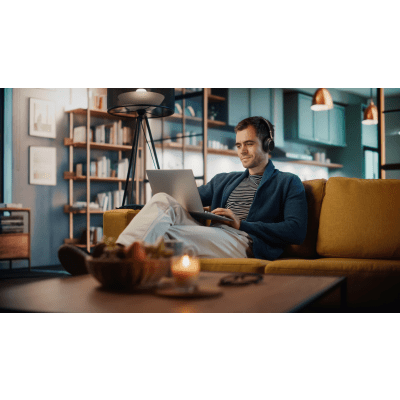 Diadema Inalámbrica BH76 Plus UC Black USB C/A de Yealink con Compatibilidad Completa para Plataformas UC y 6 Micrófonos para Voz de Alta Claridad