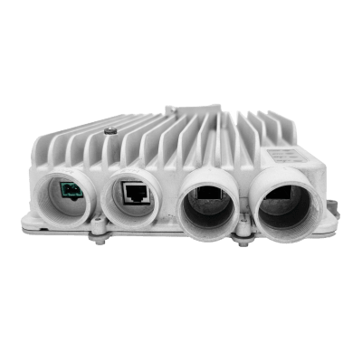 Radio Backhaul PTP, Antena integrada de 8 dBi, MIMO 4X4, 4.9 - 6.4 GHz, IP67, Velocidad hasta 3 Gbps, Adaptación automática al entorno, Monitoreo a través de la nube