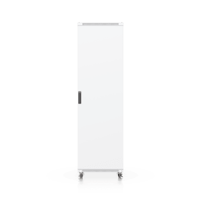 UACC Rack Cabinet 42U (600 × 800 mm) – Gabinete de Piso Totalmente Ensamblado con Ventiladores Integrados, Paneles Removibles, Ruedas con Seguro y Puerta Frontal de Vidrio Templado