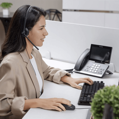 Diadema Alámbrica YHS34 Dual de Yealink QD a RJ9 con Almohadillas de Cuero