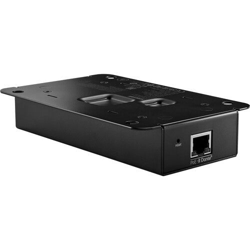 Panel trasero de la interfaz Shure ANIUSB-C mostrando el puerto Ethernet RJ45