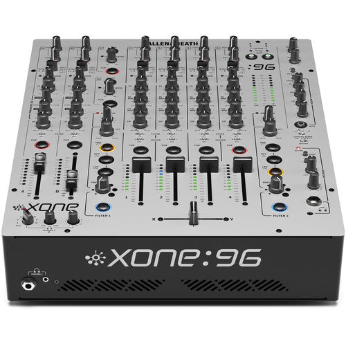 ALLEN & HEATH XONE:96 Mezclador de DJ profesional 6 canales Tarjeta de sonido USB dual Circuito Crunch: Distorsión Armónica Fader cruzado: innoFADER
