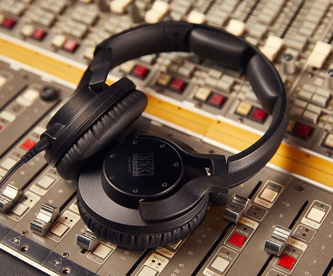 KRK KNS 8400 Audífonos cerrados para monitoreo, "Reedicion" Auriculares para oídos educados